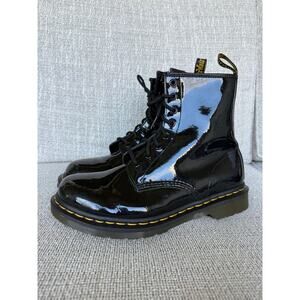 Doc Marten Patent 1460 Boots